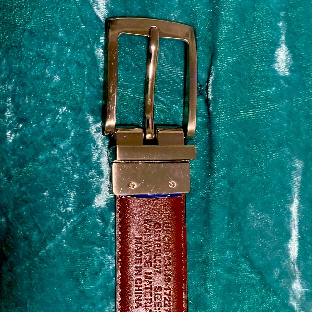 Men’s Reversible Black & Brown Leather Belt